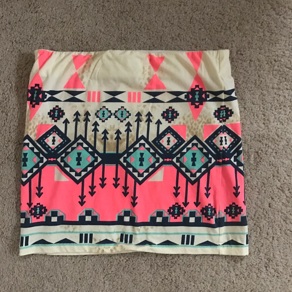 Aztec mini skirt